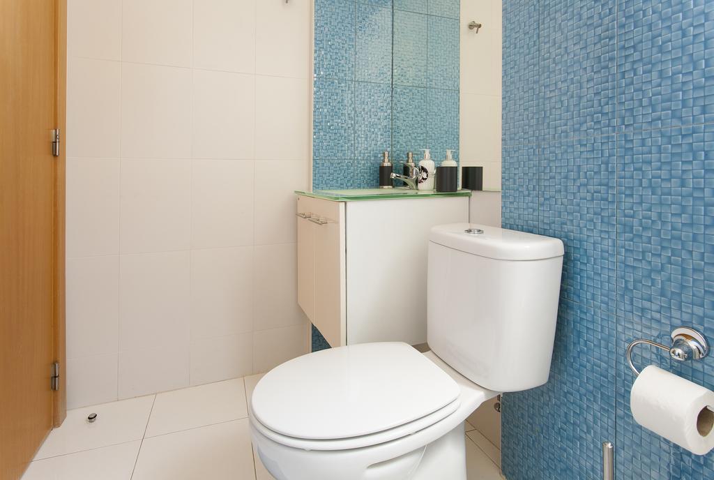 Appartement Joivy Bright 2br Apt With River Views &balcony In Alfama, Moments From Santa Apolonia Train Station *