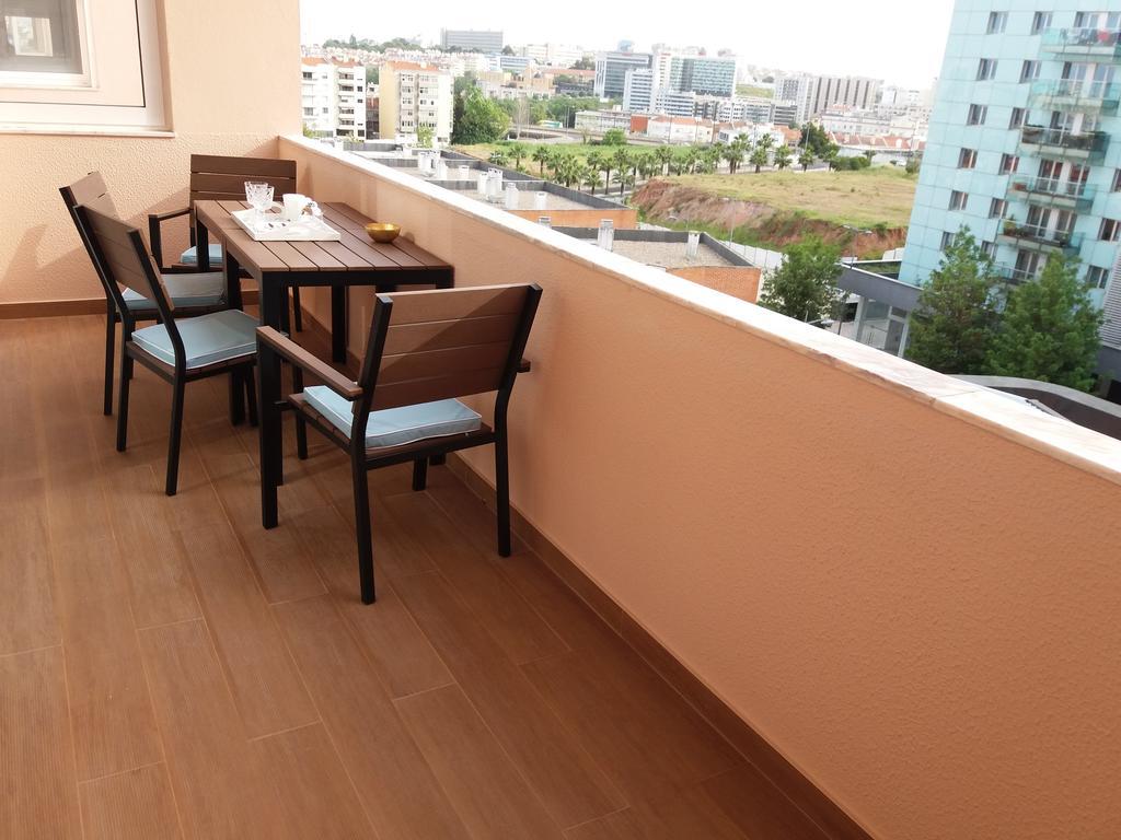 Quad 2 Apartment