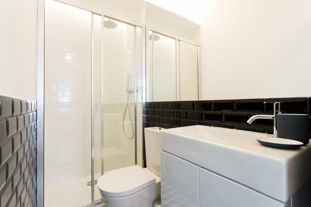 Apartment Joivy Splendid 2br Flat In Bairro Alto, Nearby Luis De Camoes Square Lisbon