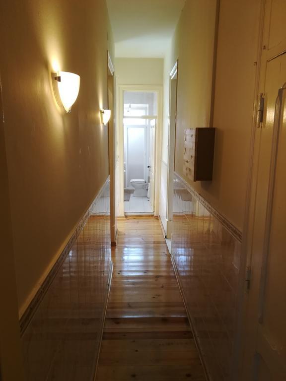Appartement Ground Floor W/backyard