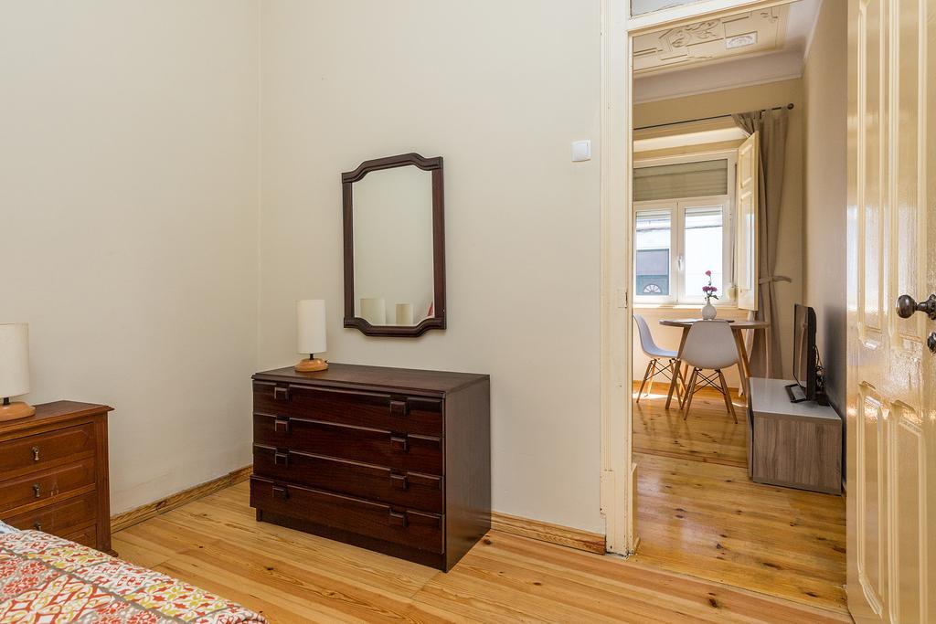 Ground Floor W/backyard Appartement