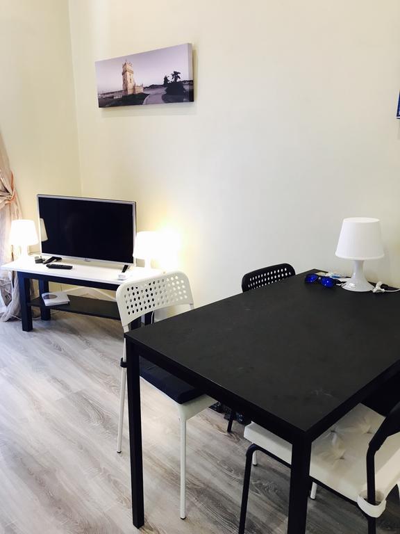 Excellent 2 Bedroom In Appartement *