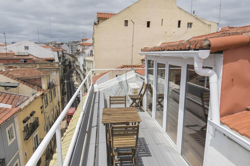 Lovelystay Rooftop Duplex In Sao Bento Lisboa