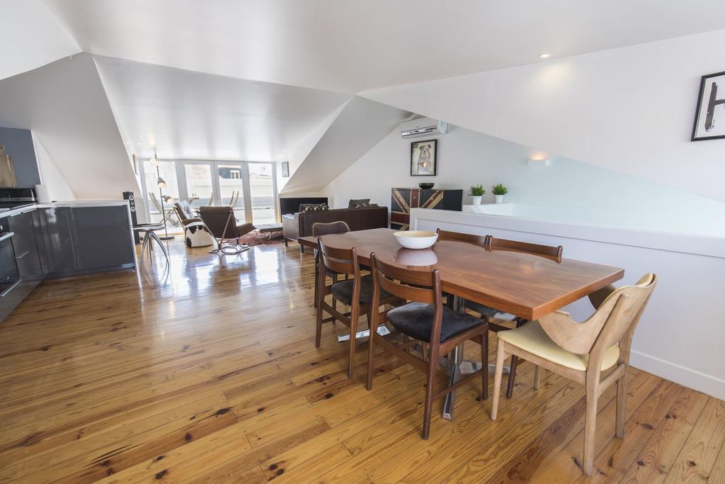 Lovelystay Rooftop Duplex In Sao Bento * Lisboa