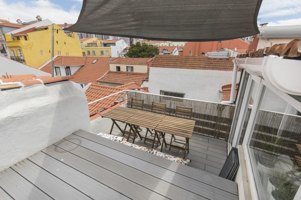 Lovelystay Rooftop Duplex In Sao Bento Appartement