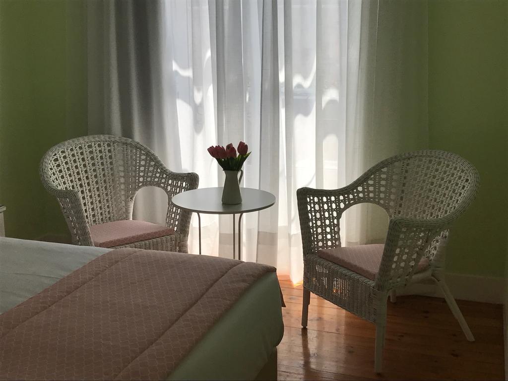 Apartment Lx Flowers *