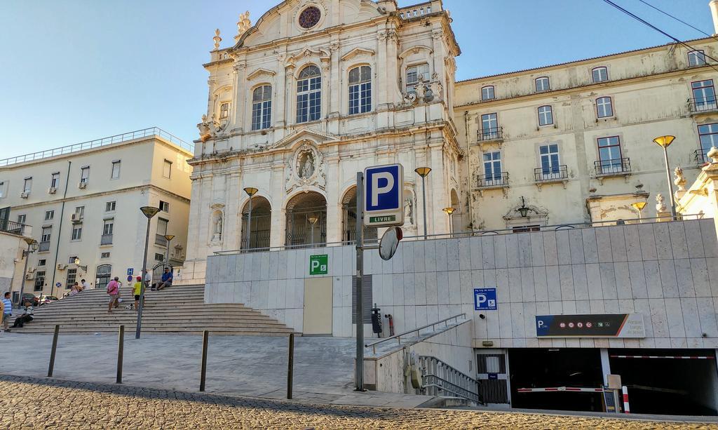 Bairro Alto Bronze Of Art Apartment