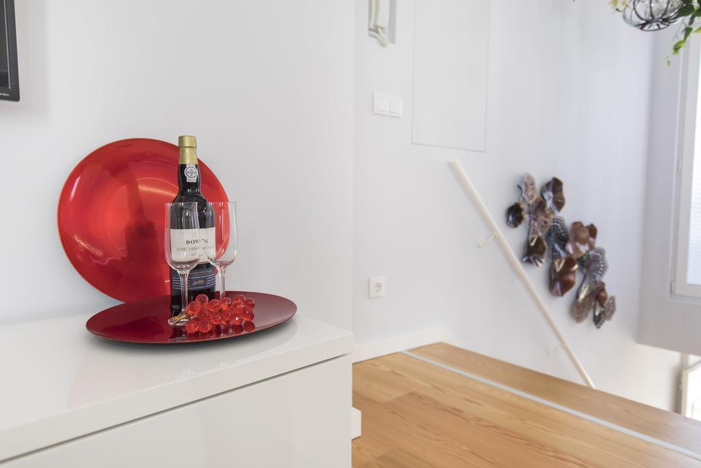 Lovelystay - 2bed Looking Good In Bairro Alto * Lisboa