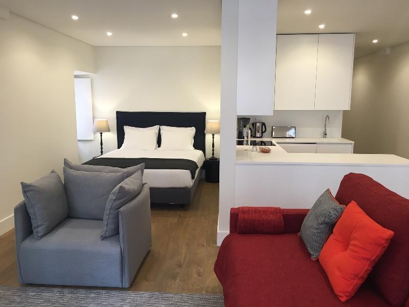 Serviced Bairro Alto Apartment Lisbon