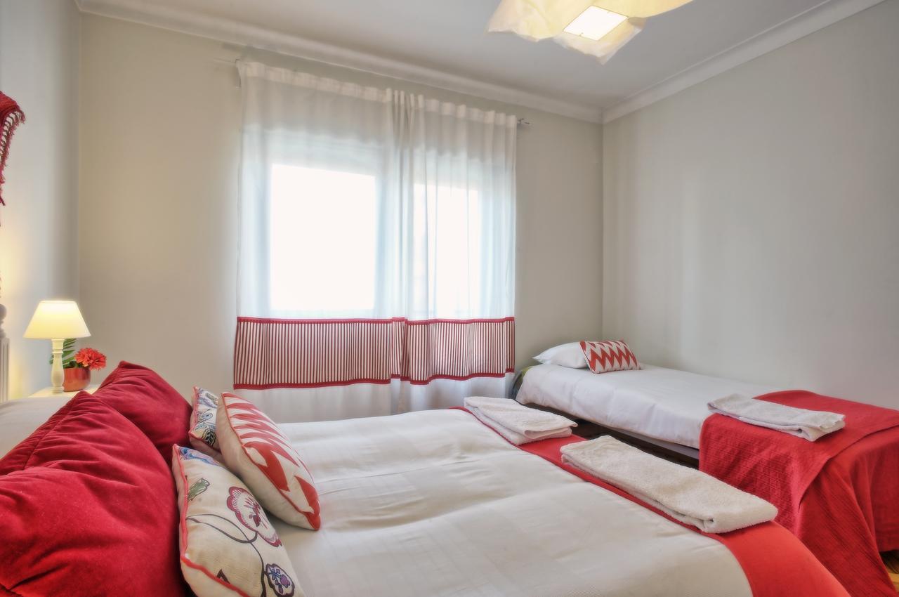 Apolonia 3e Five Bedrooms