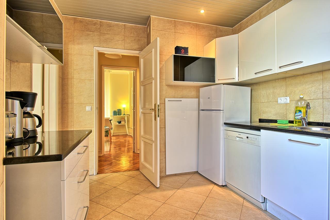 Almirante 2 Four Bedrooms Apartment Lissabon