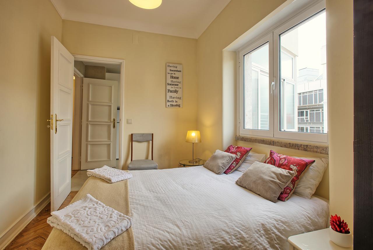 Almirante Floor / Almirante Reis Avenue Appartement