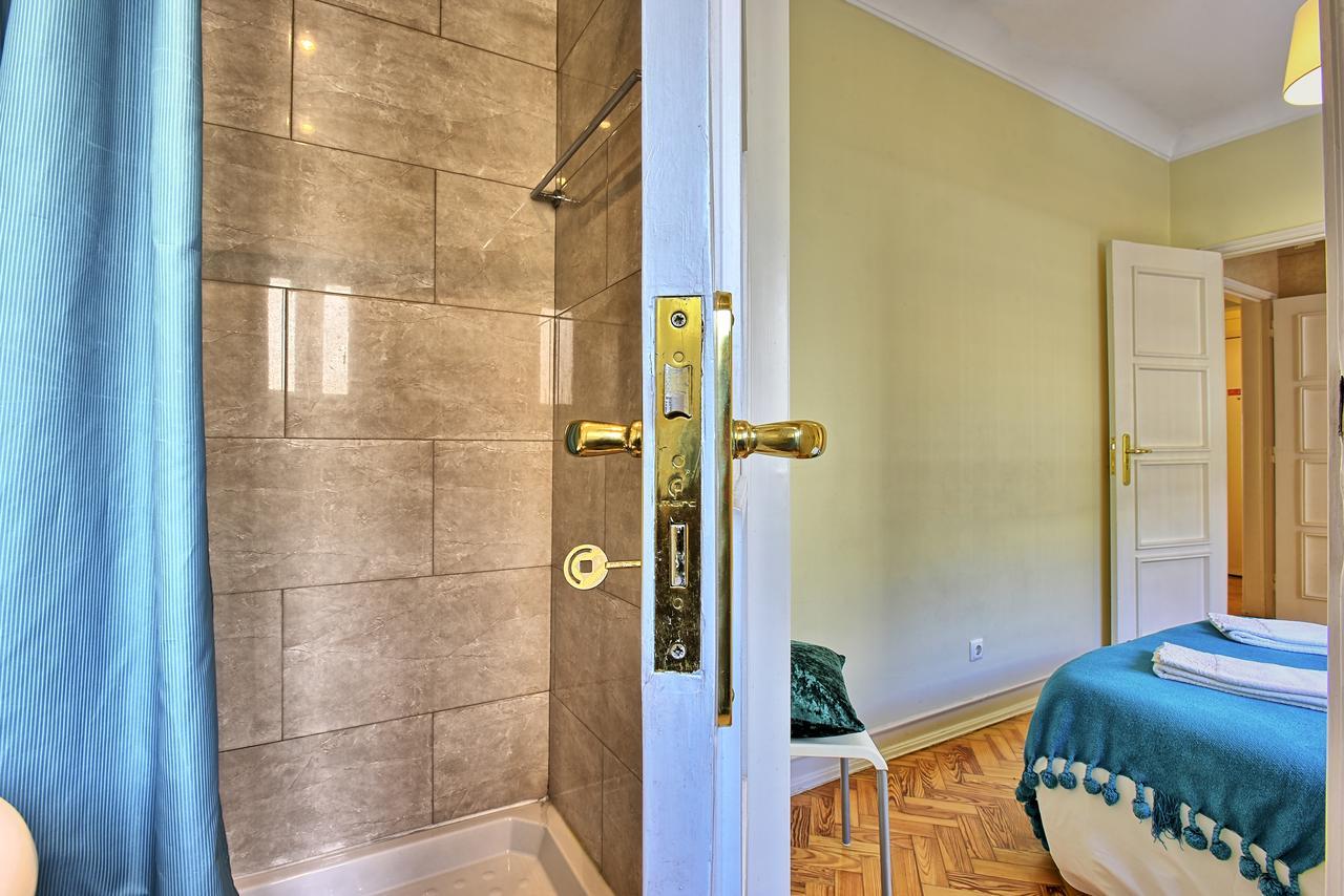 Almirante 2 Four Bedrooms Apartment Lissabon