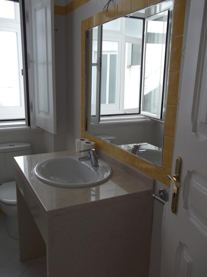 Appartement Angola Floor 6 Bedrooms Lisboa