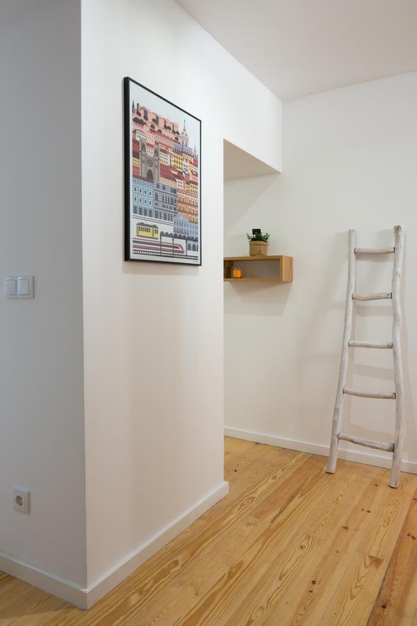 Casa Do Castelo 1- Work Or Relax In The Historic Heart Of Lisbon! Appartement