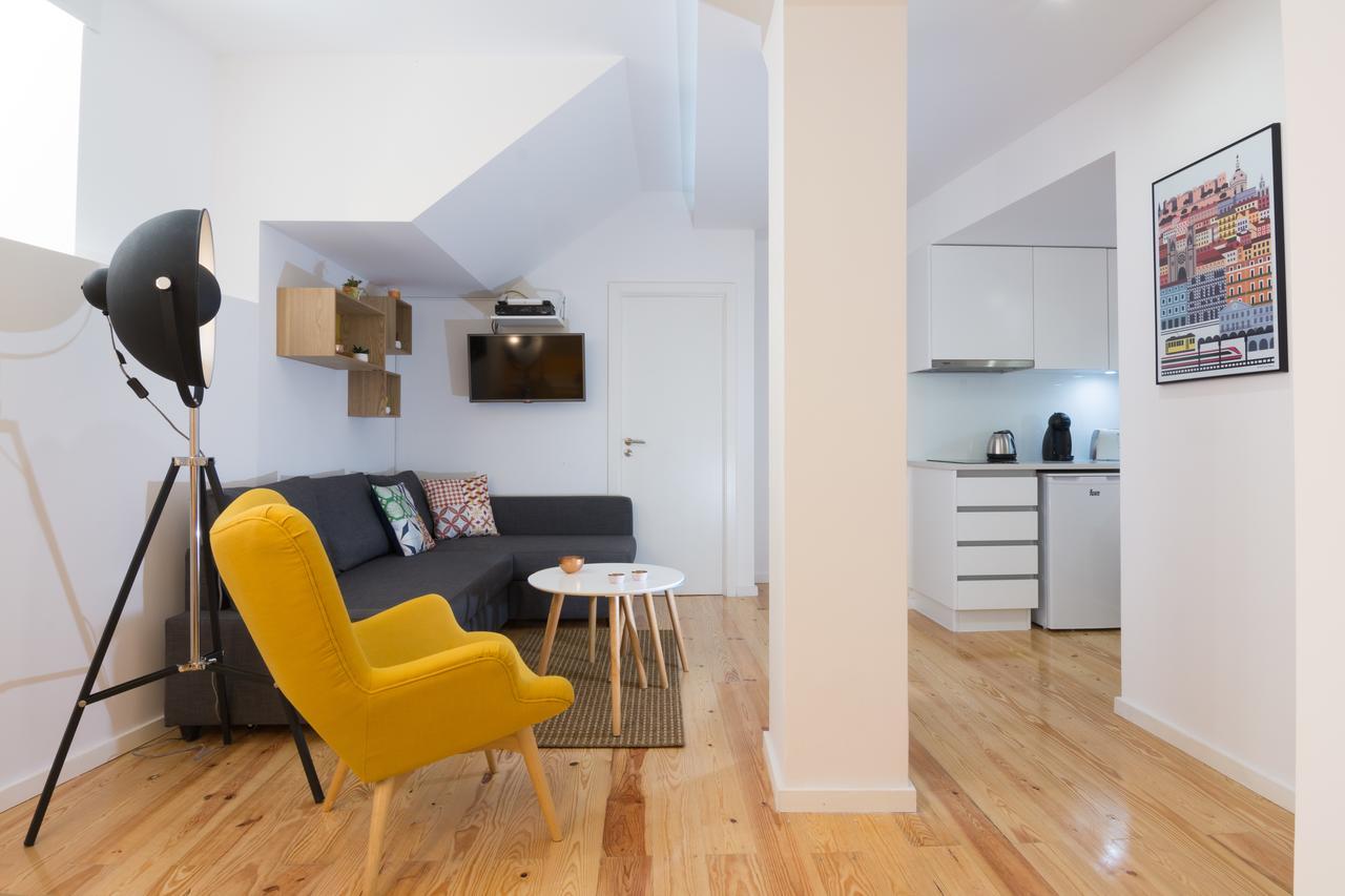 Casa Do Castelo 1- Work Or Relax In The Historic Heart Of Lisbon! Appartement