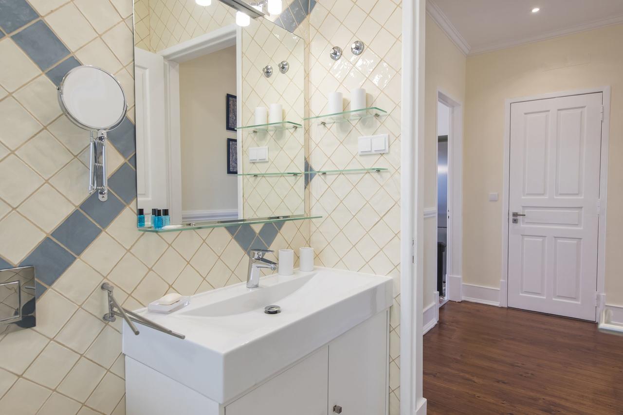 Spacious 4bdr River View Appartement *