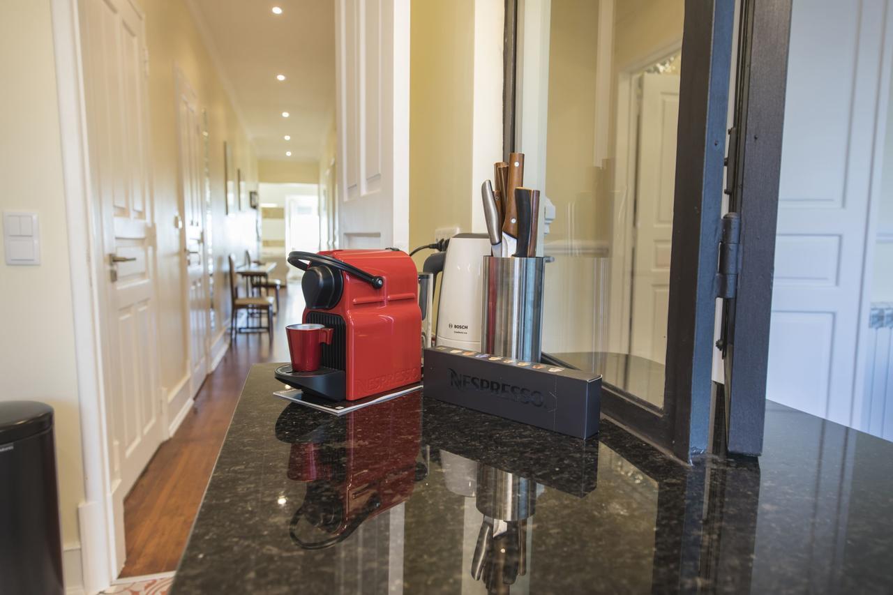 Spacious 4bdr River View Appartement