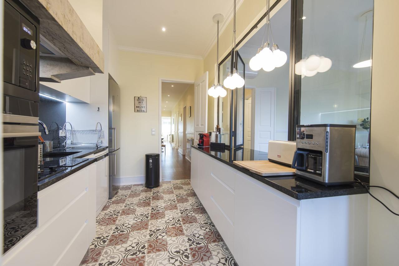 Spacious 4bdr River View Appartement *