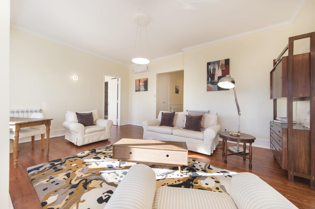 Spacious 4bdr River View * Lisboa