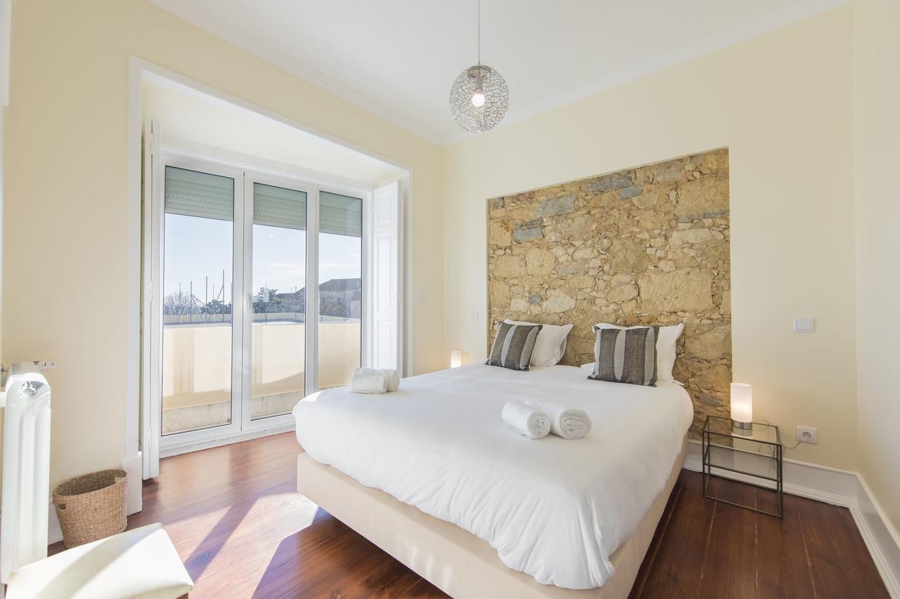 Spacious 4bdr River View Appartement Lisboa