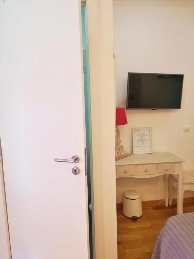 Sweet Suites Guesthouse Close To Famous Avenue Liberty Guest house Lisbon