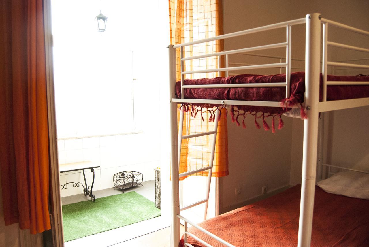 Keep Touch Albergue