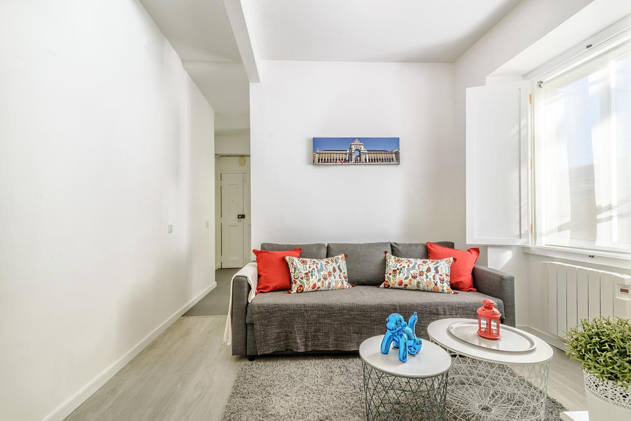 Cozy Flat At Alcantara *