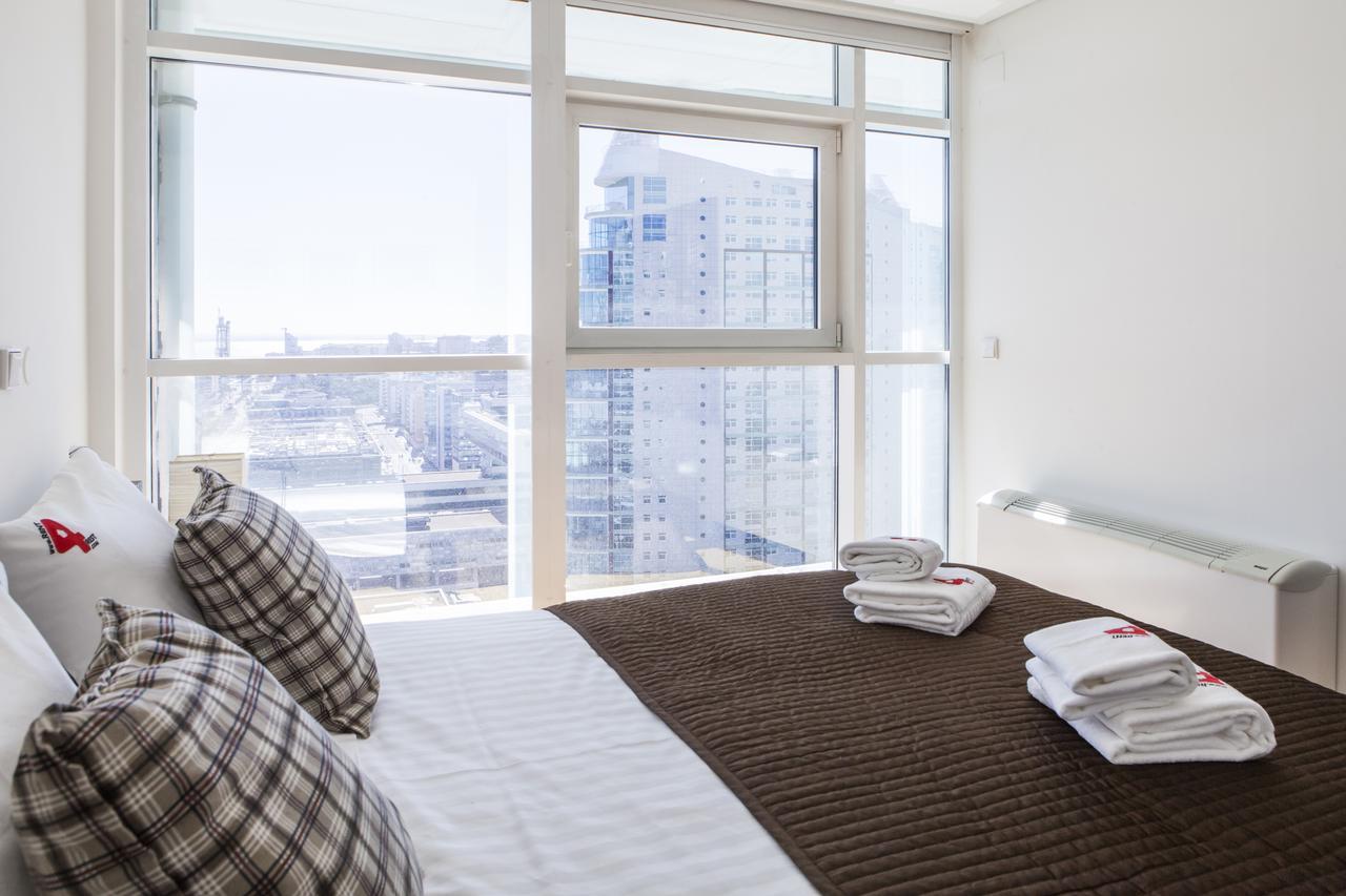 Rent4rest Parque Nacoes 17th Floor River View Lissabon