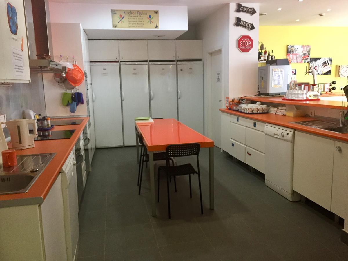 Auberge de jeunesse Golden Tram 242 &