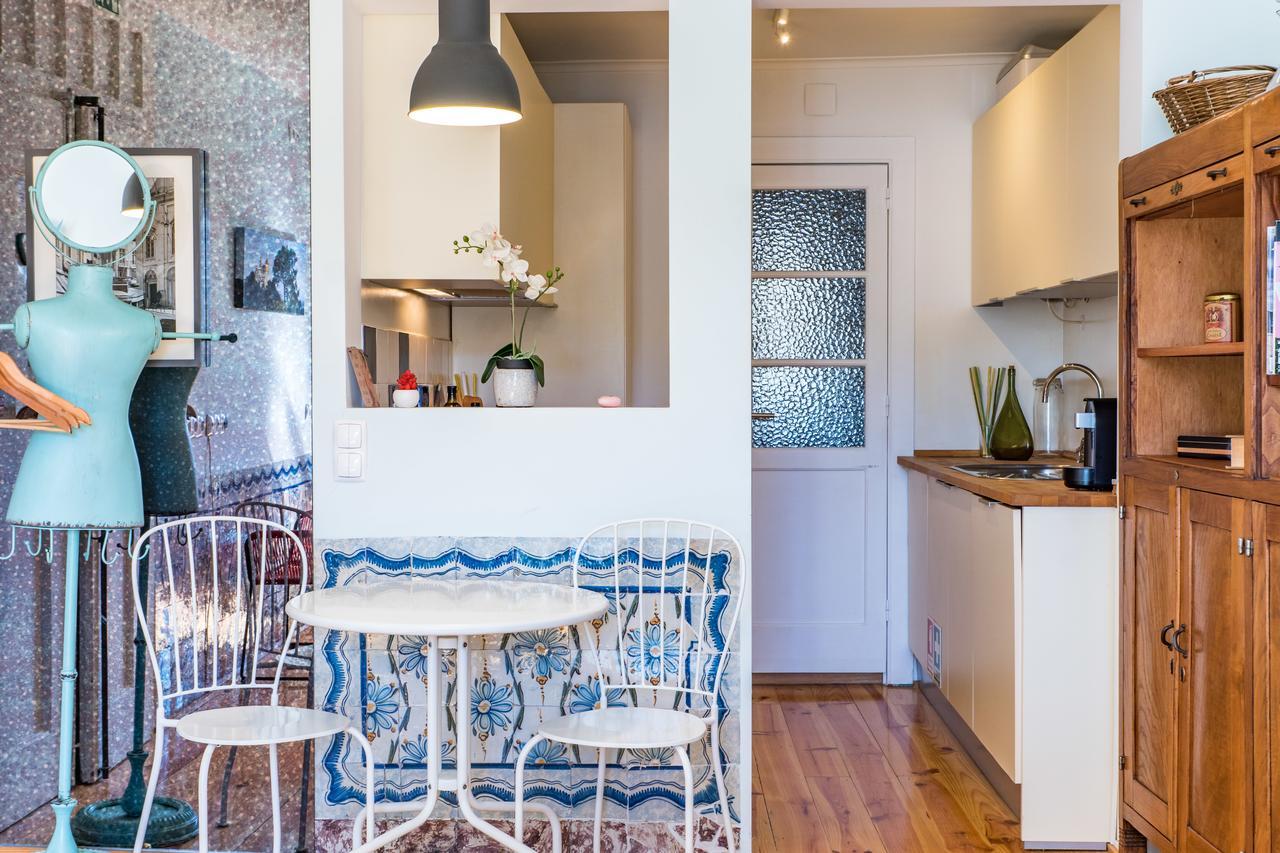 Apartment Charming In The Heart Of Lissabon