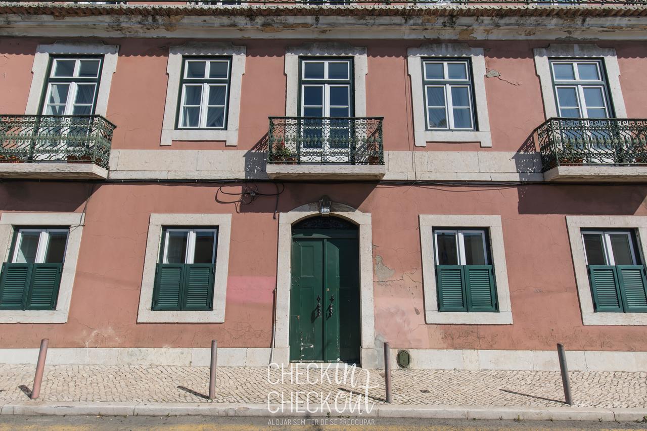 Checkincheckout - Juncos Belem Lissabon
