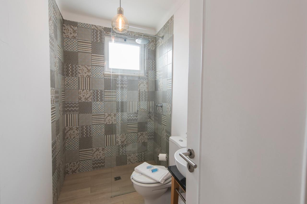 Lovelystay - Bica Patio Duplex Apartment *