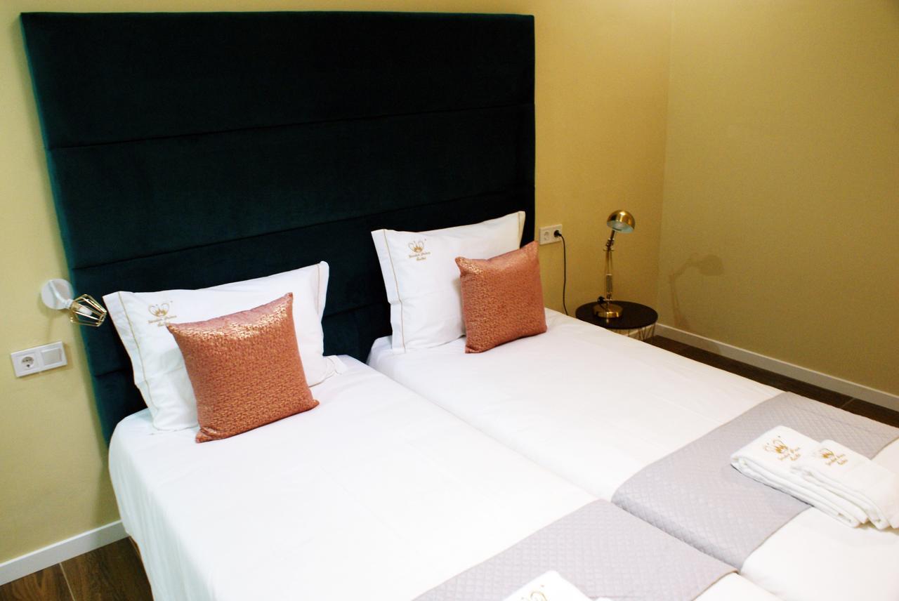Couette-café Garden Prince Suites *