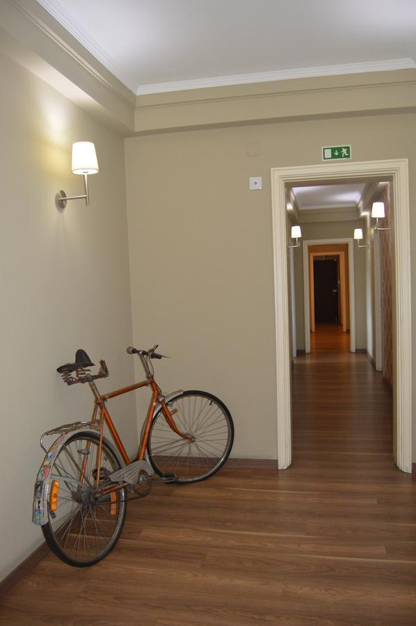 Wallis Rato Guest house Lisbon