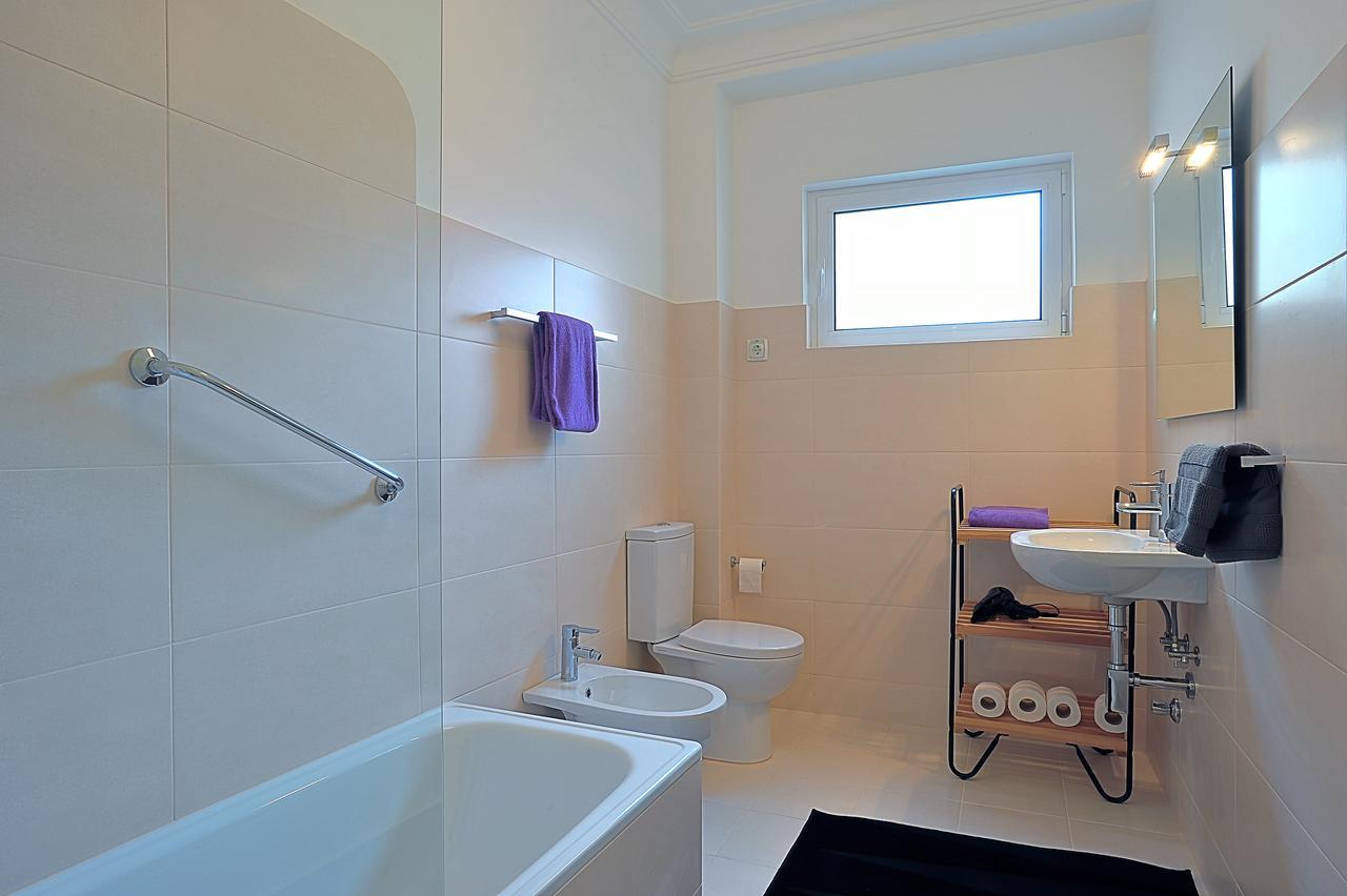 Liverpool Antic 5 Bedrooms Appartement Lissabon