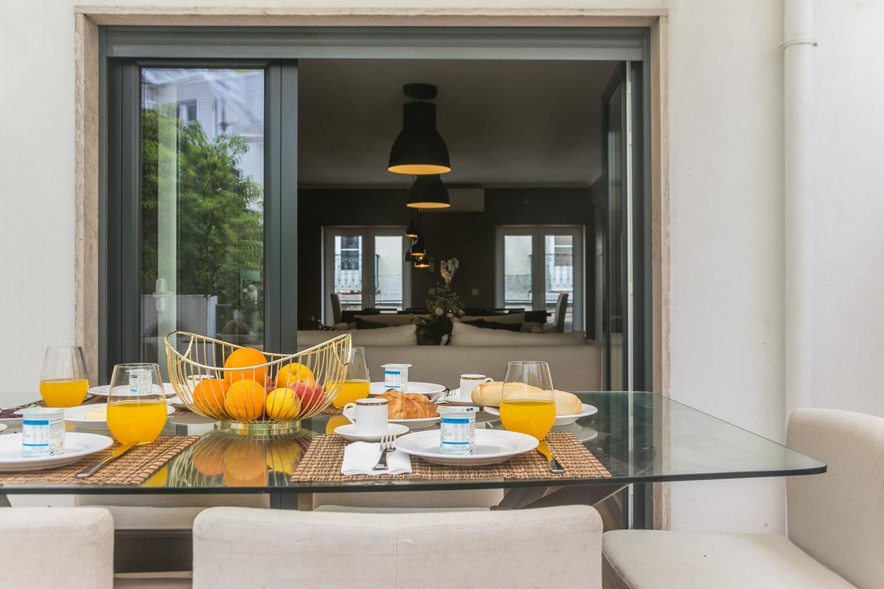 Empire Building By Homing Appartement