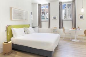 Serviced - Ascensor Da Bica Hotel Lisboa