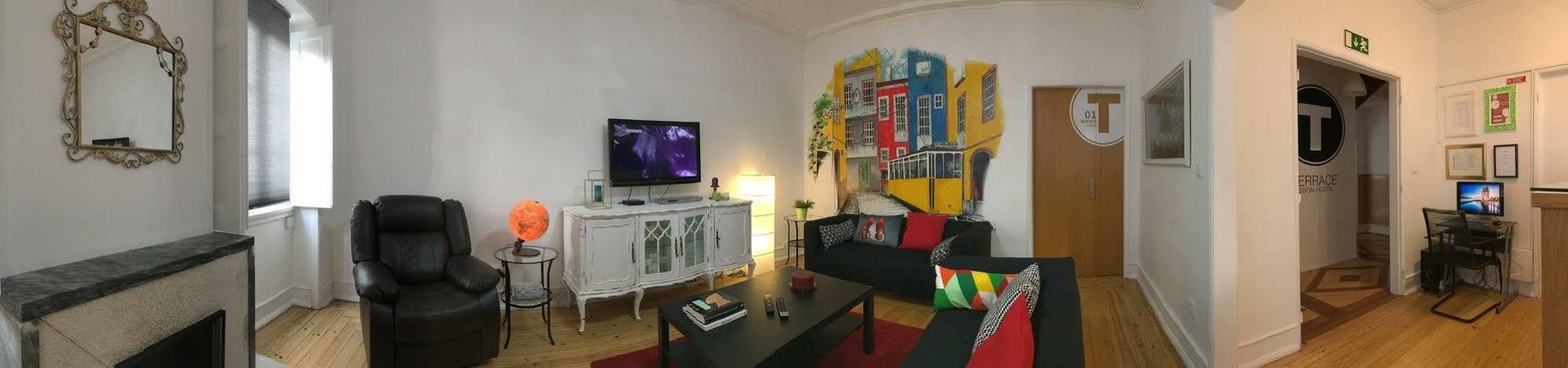 Terrace Hostel *