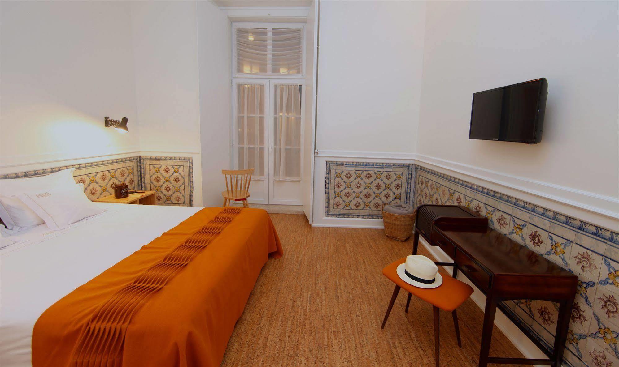 Hall Chiado Guest house Lisbon