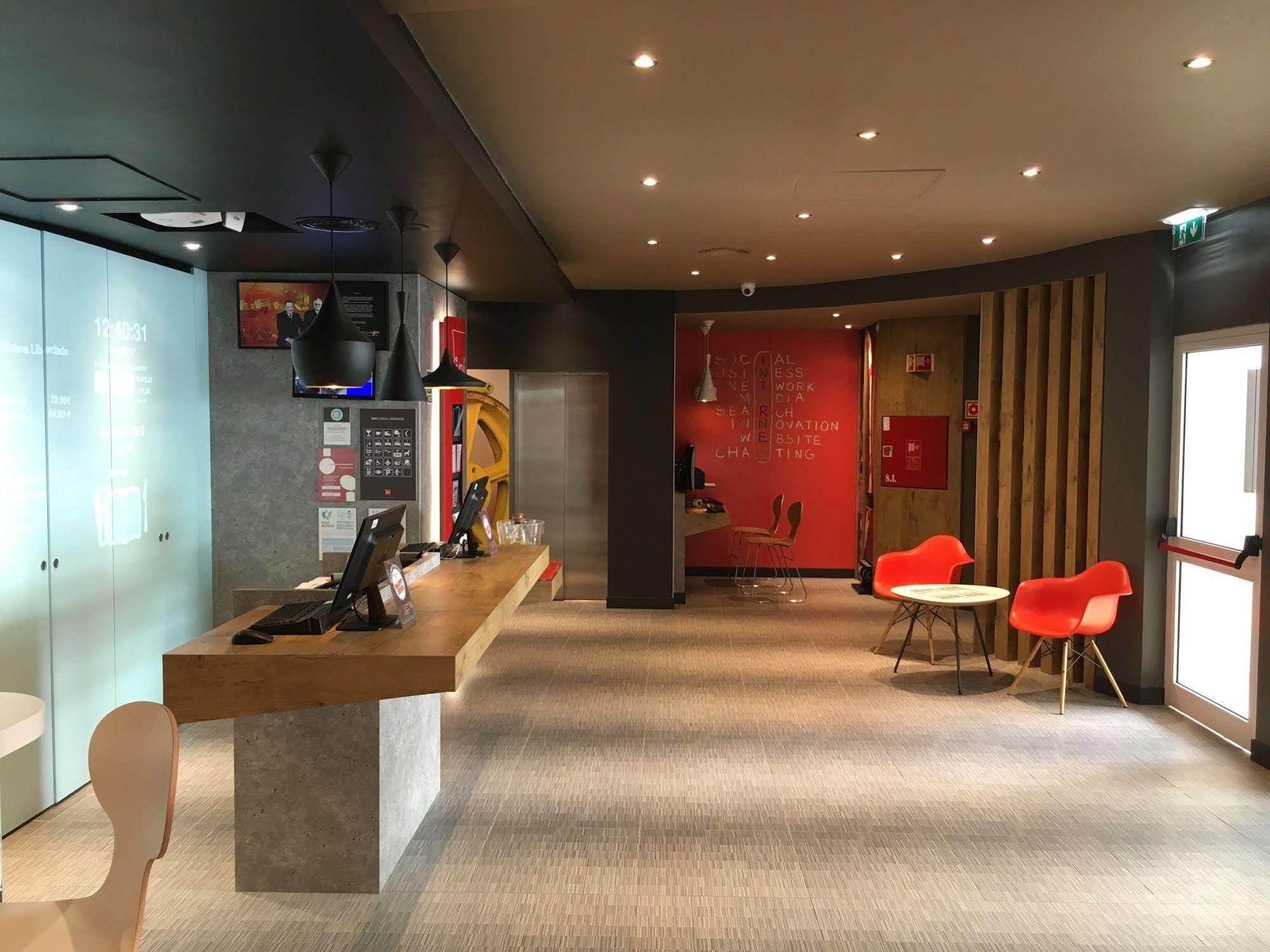 Ibis Liberdade 2*