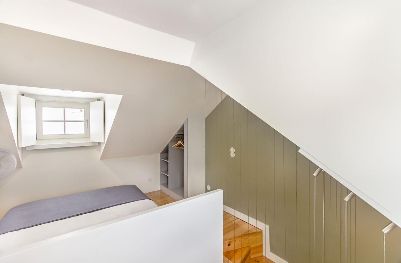 Apartment Design In Typical Alfama Lissabon