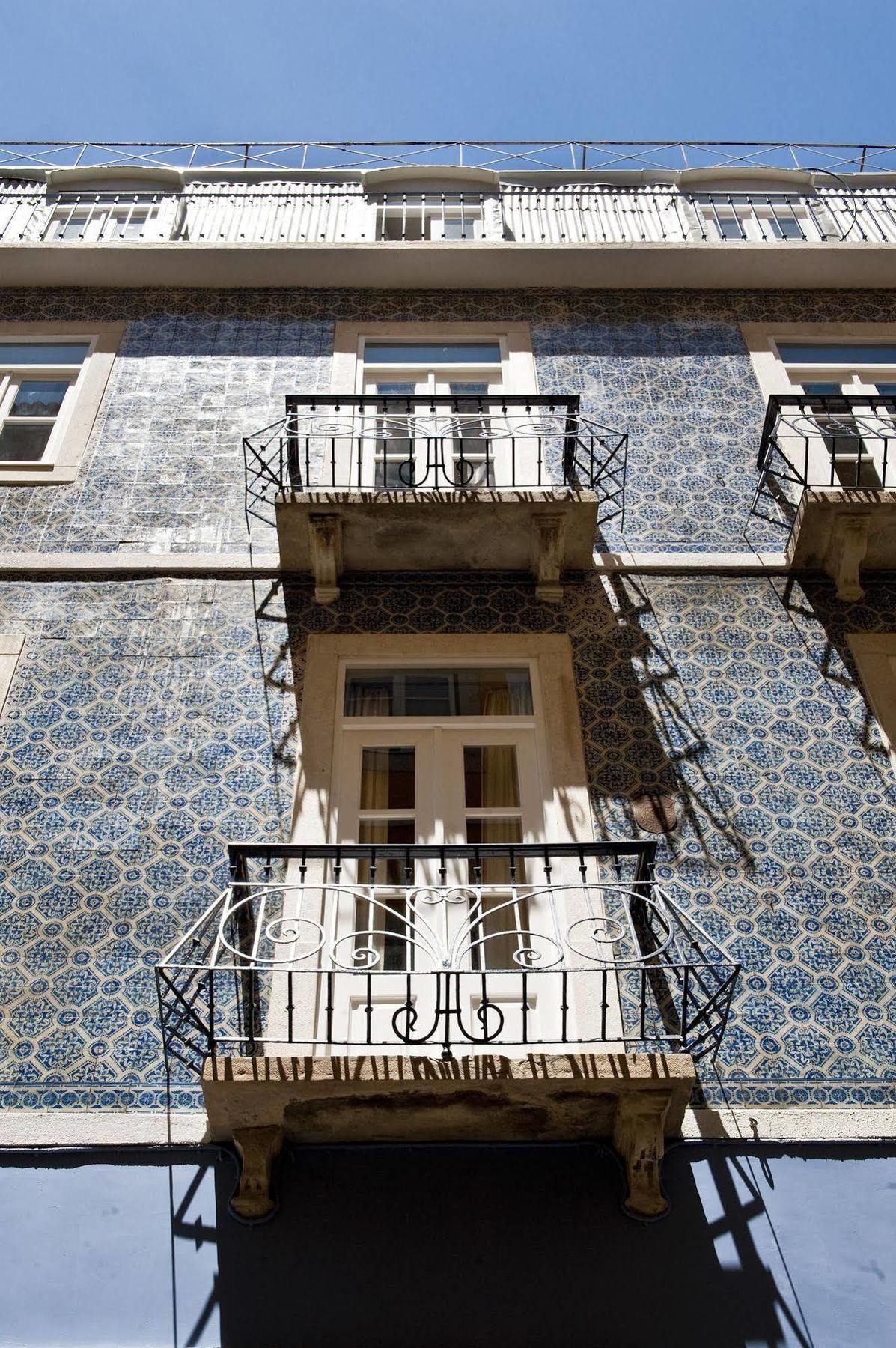 B.a. Lisboa