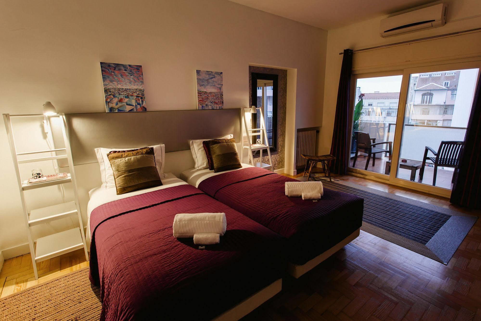 Thehouse Couette-café 3*