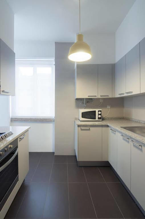 Flattered To Be In Apartamento *