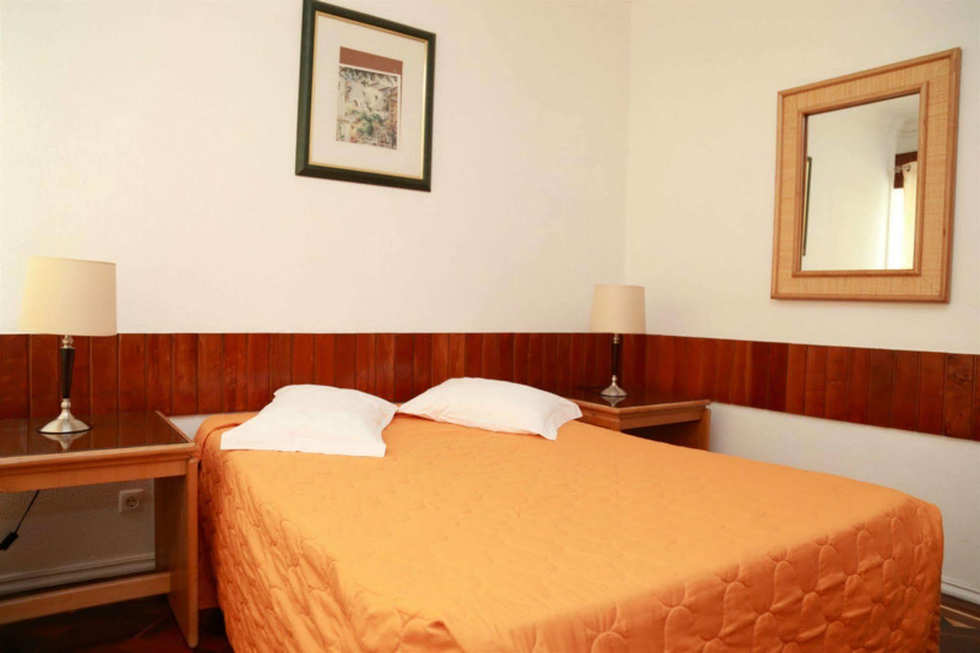 Residencial Mar Dos Acores Lisbon