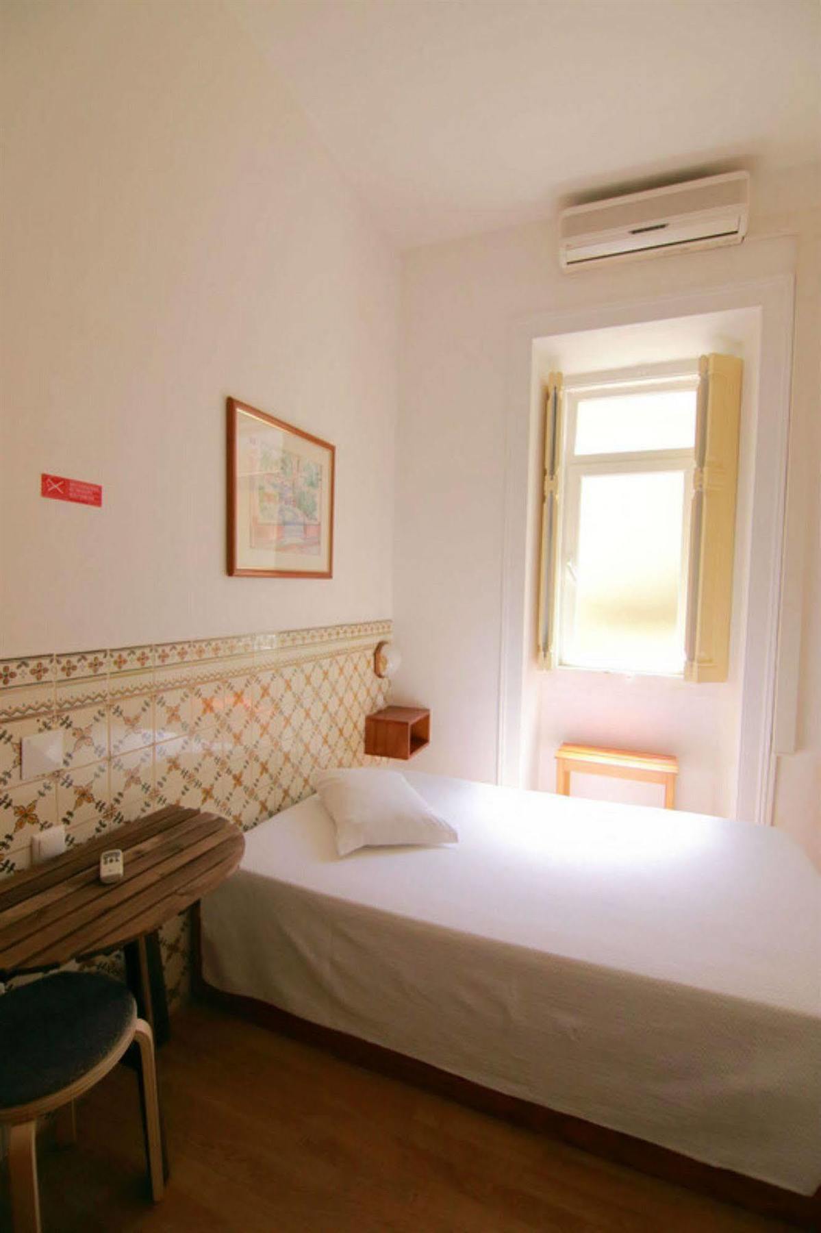 Guest house Residencial Mar Dos Acores Lisbon