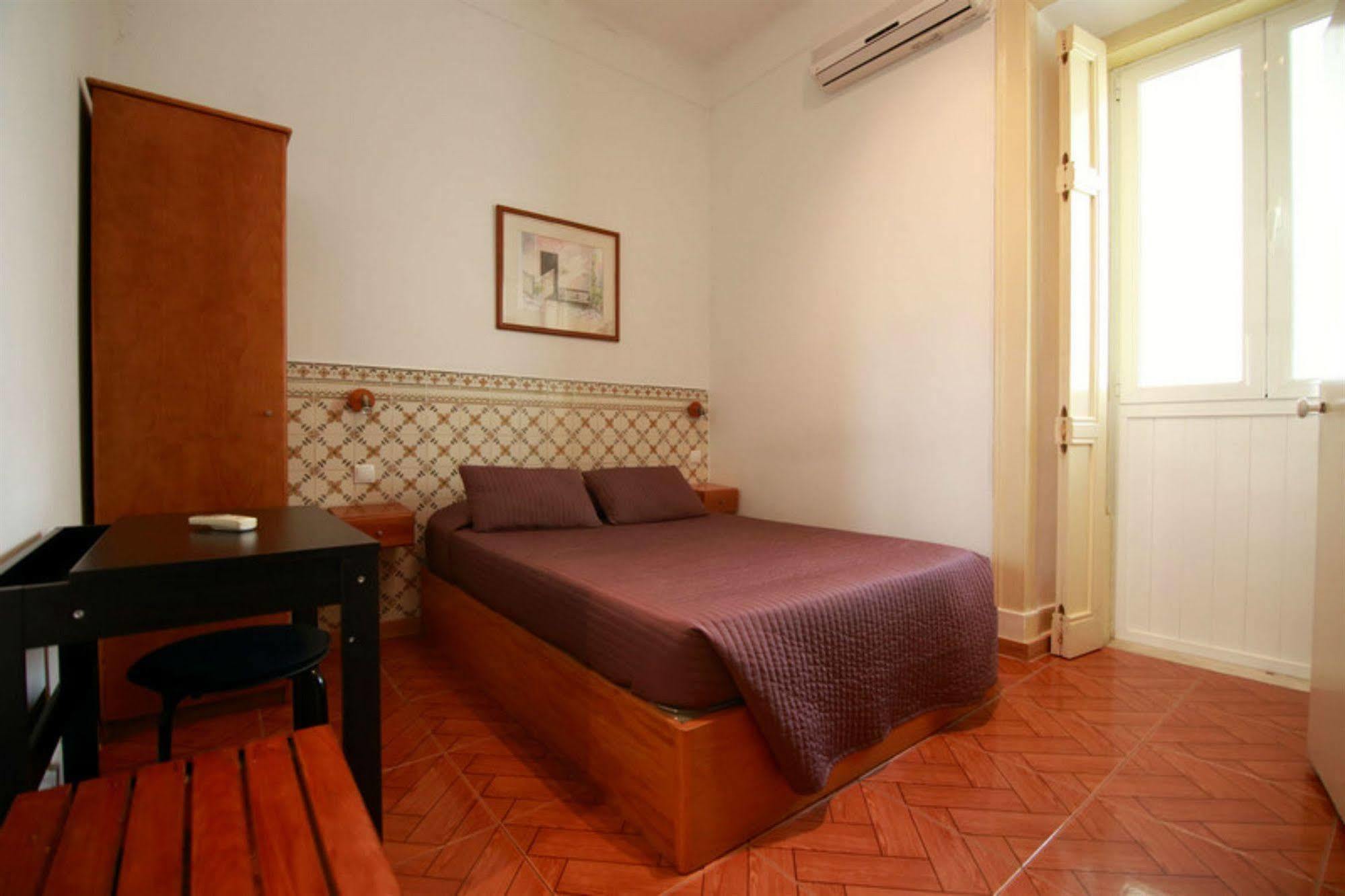 Guest house Residencial Mar Dos Acores Lisbon