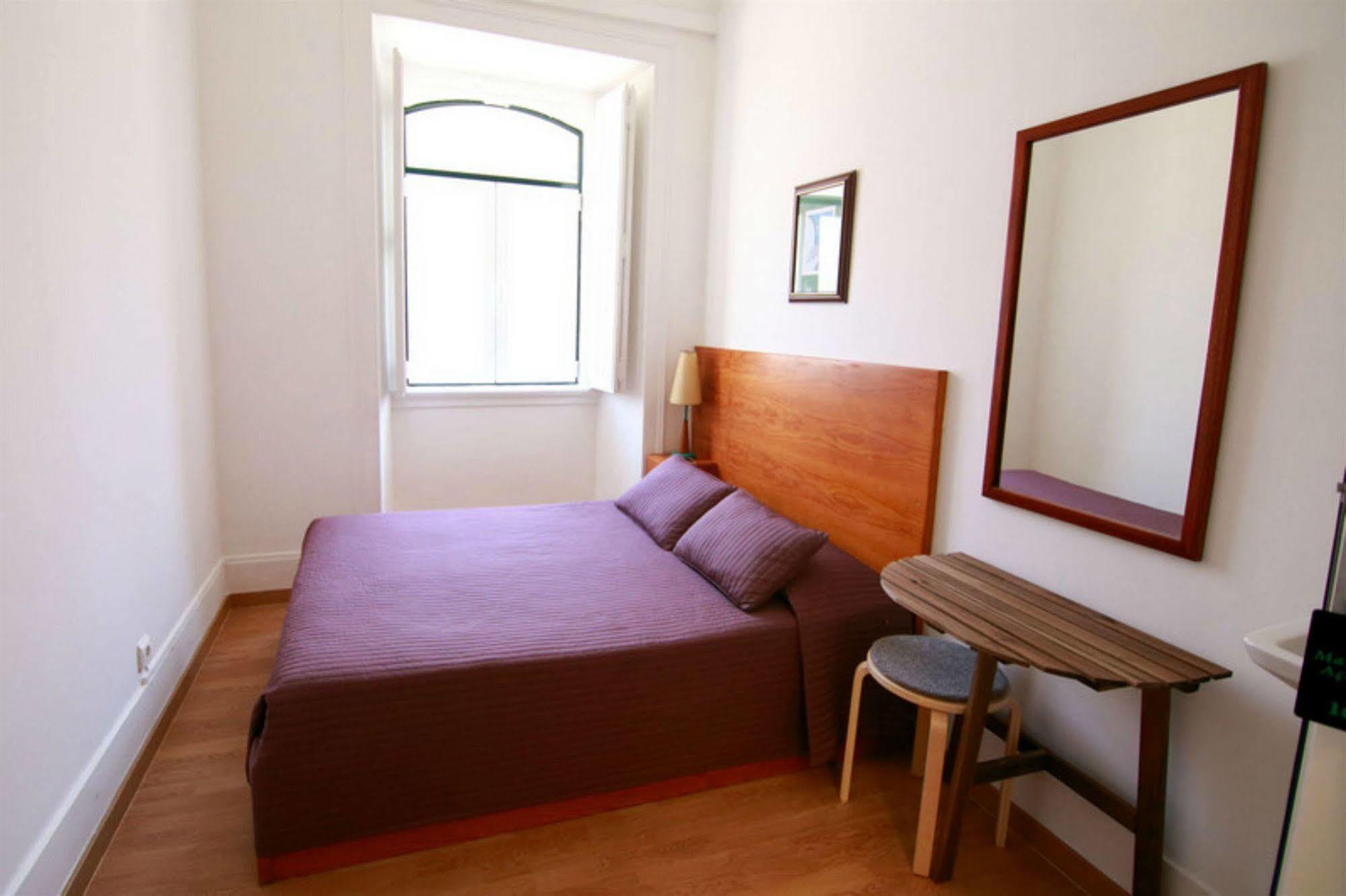 Guest house Residencial Mar Dos Acores 2*
