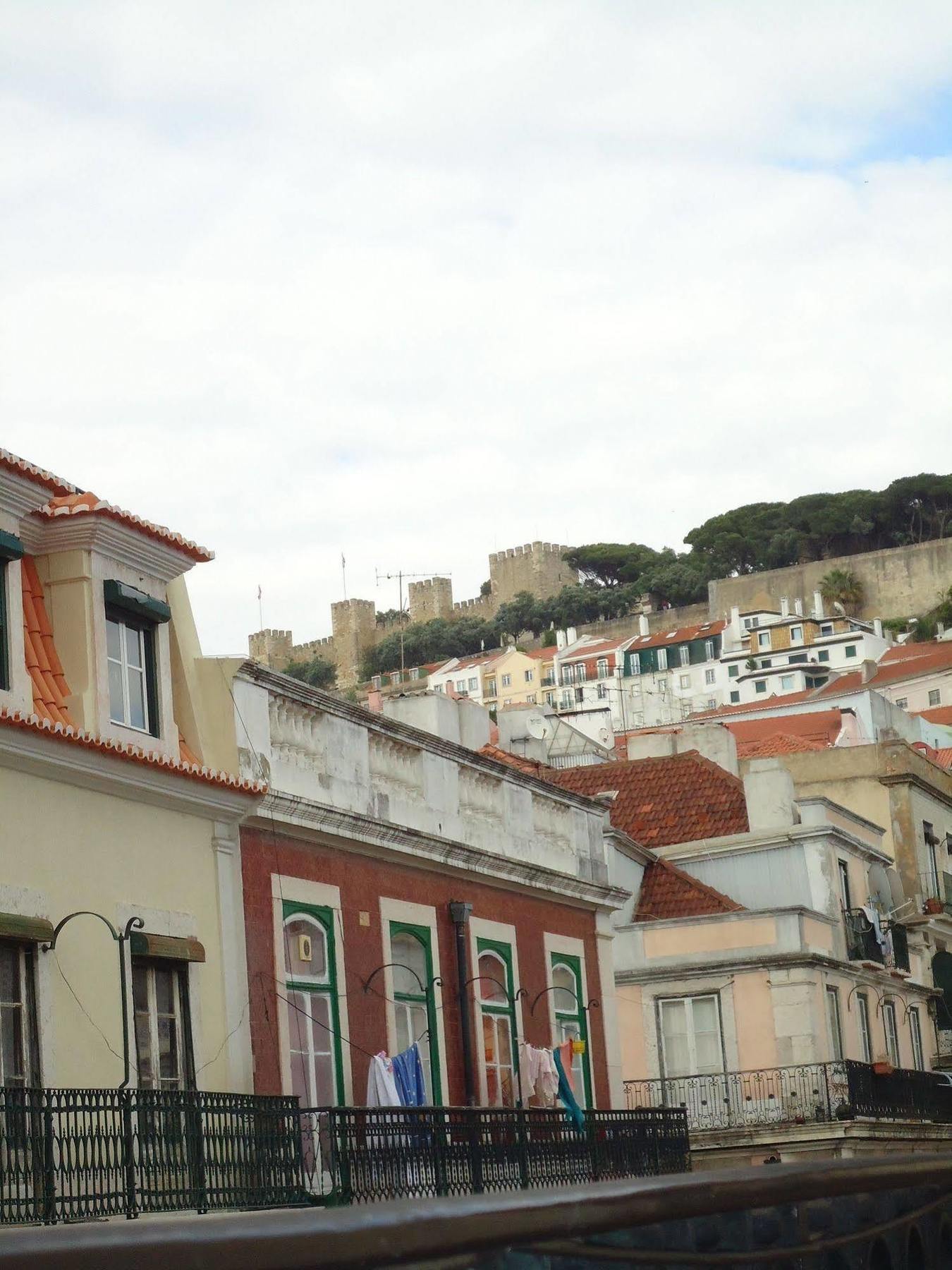 New Aljubarrota Guest house Lisbon